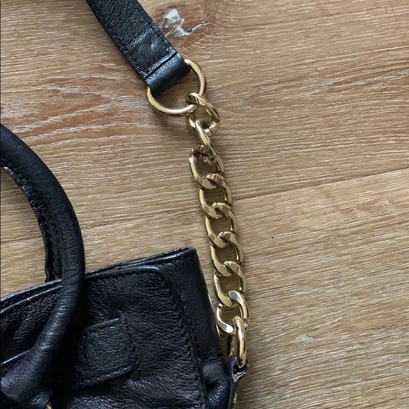 Black Leather Michael Korea Purse - Picture 5 of 8